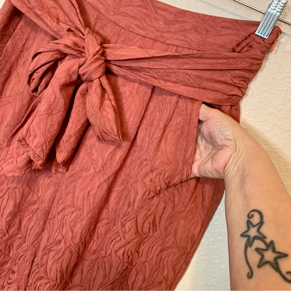 Anthropologie Ett:twa Aubade Tie Waist Textured Pants Cropped Dusty Rose Size 6 - Picture 6 of 14